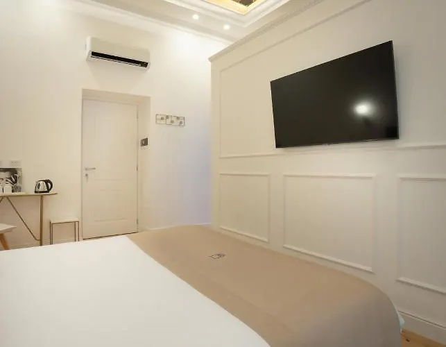 Konukevi Sm Mellini Relais Roma